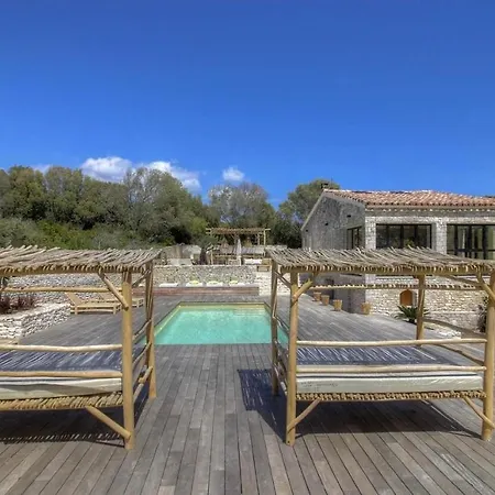 Maison 6 Personnes Piscine Chauffée Villa