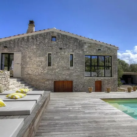 Maison 6 Personnes Piscine Chauffée Villa Bonifacio (Corsica)